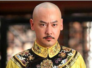 当我在朝堂上吃瓜,揭秘宫廷中的“吃瓜”盛况