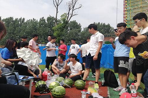 快乐吃瓜 活动,快乐吃瓜活动精彩回顾