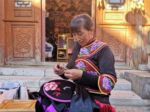 最近彝族吃瓜,探寻彝族独特的饮食文化魅力