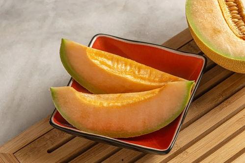 为啥吃蜜瓜,为何成为夏日消暑佳品