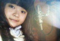 吃瓜视频配音女生